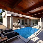 Casa vacanze My Dalmatia - Gajser With Private Swimming Pool