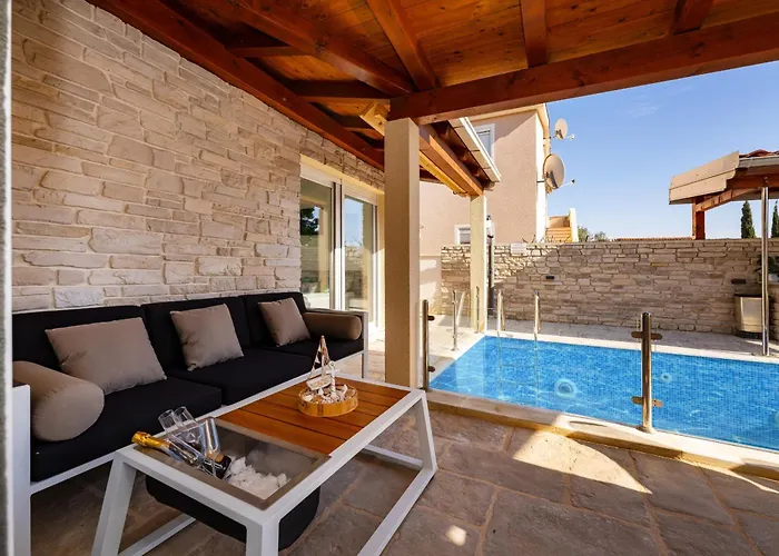 My Dalmatia - Gajser With Private Swimming Pool Вир