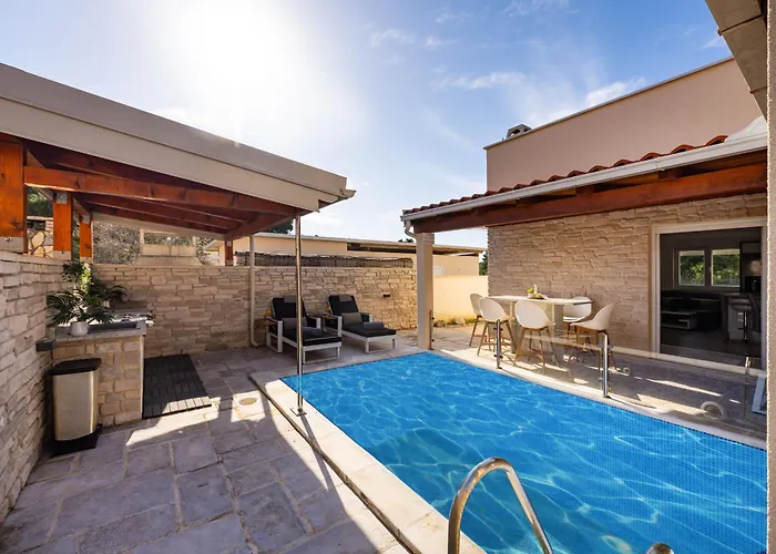Дом отдыха My Dalmatia - Gajser With Private Swimming Pool *