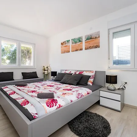 My Dalmatia - Gajser With Private Swimming Pool Dom wakacyjny