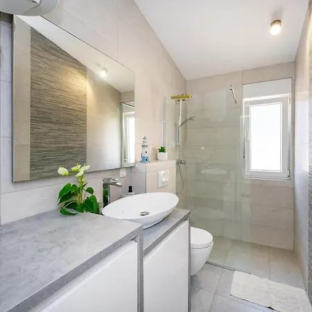 Dom wakacyjny My Dalmatia - Gajser With Private Swimming Pool