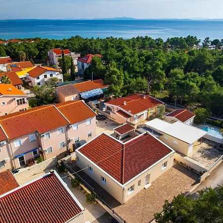 My Dalmatia - Gajser With Private Swimming Pool